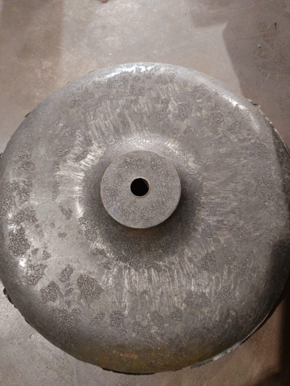Square with three holes composite weight loader for multi point support